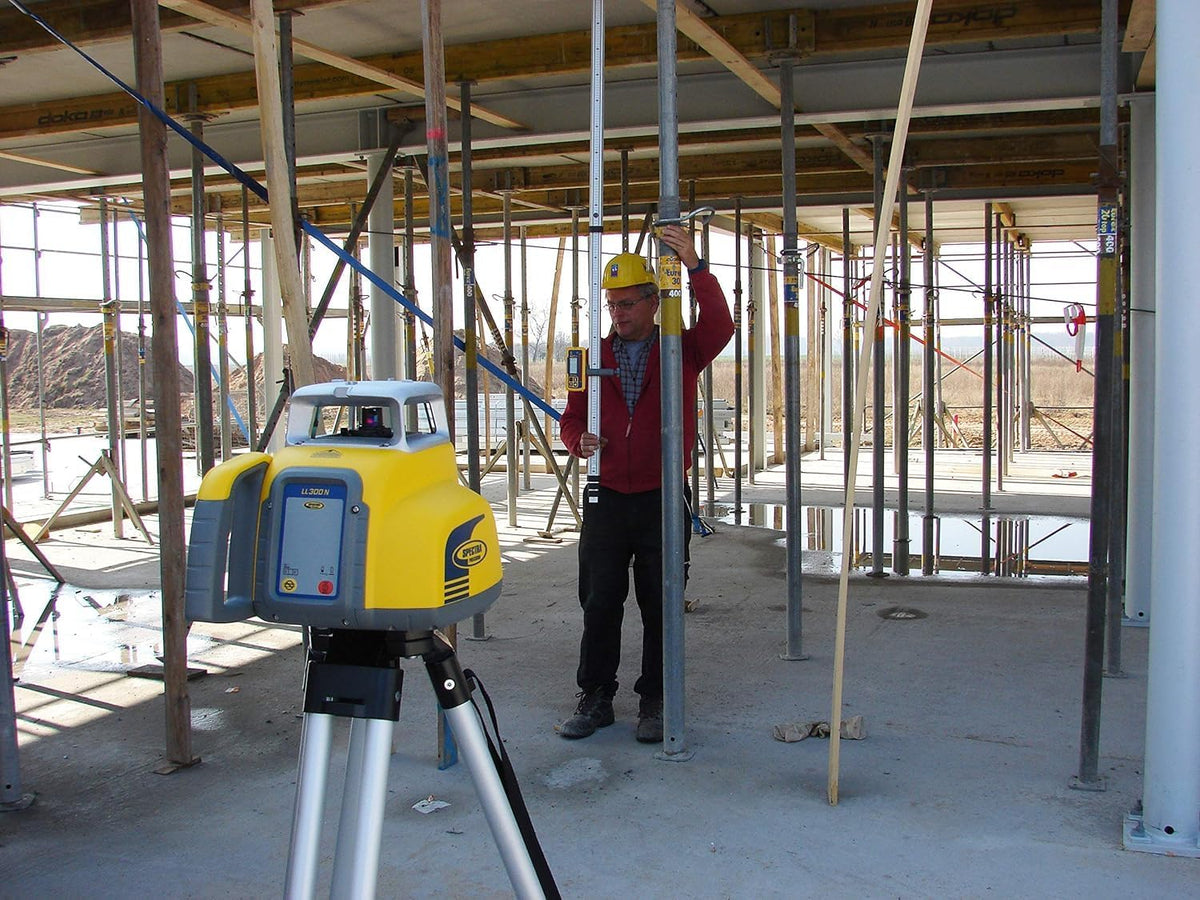 Laser Level Kit with Receiver and Tripod