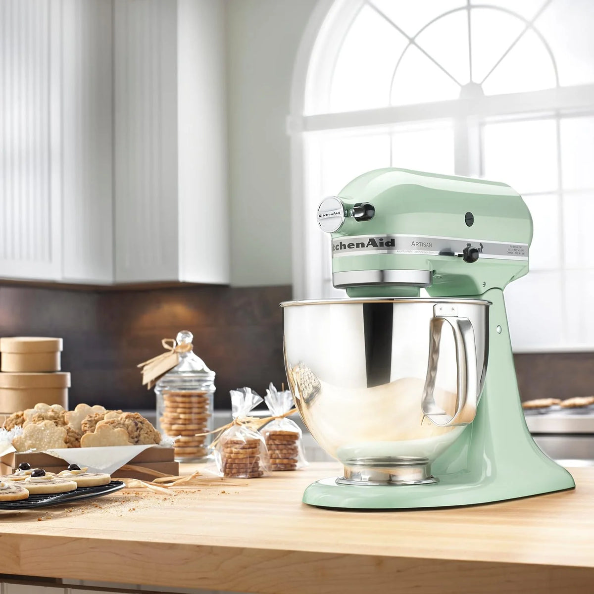 5-Quart Tilt-Head Stand Mixer, Electric Kitchen Mixer with Bowl, Multi-Speed Settings for Baking, Mixing and Food Preparation